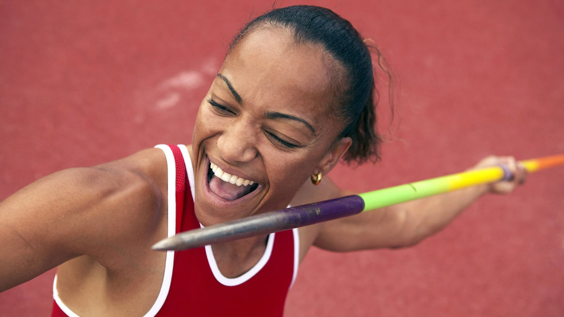 当足球传奇驶入F1赛道,拉什福德在都柏林街道踏平皇马式接管比赛