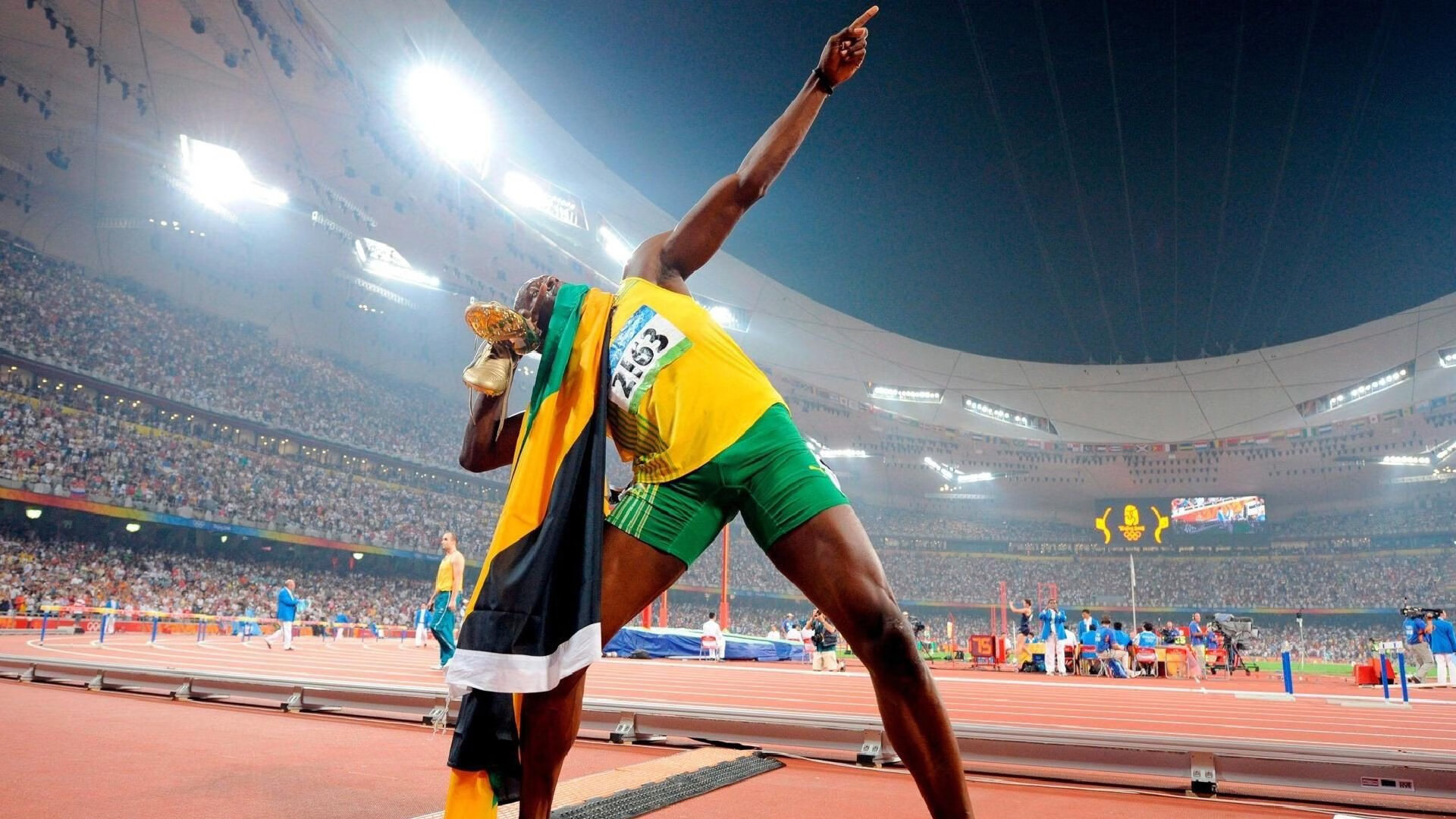 阿克生涯之夜闪耀全场，比利时军团强势攻克梅阿查