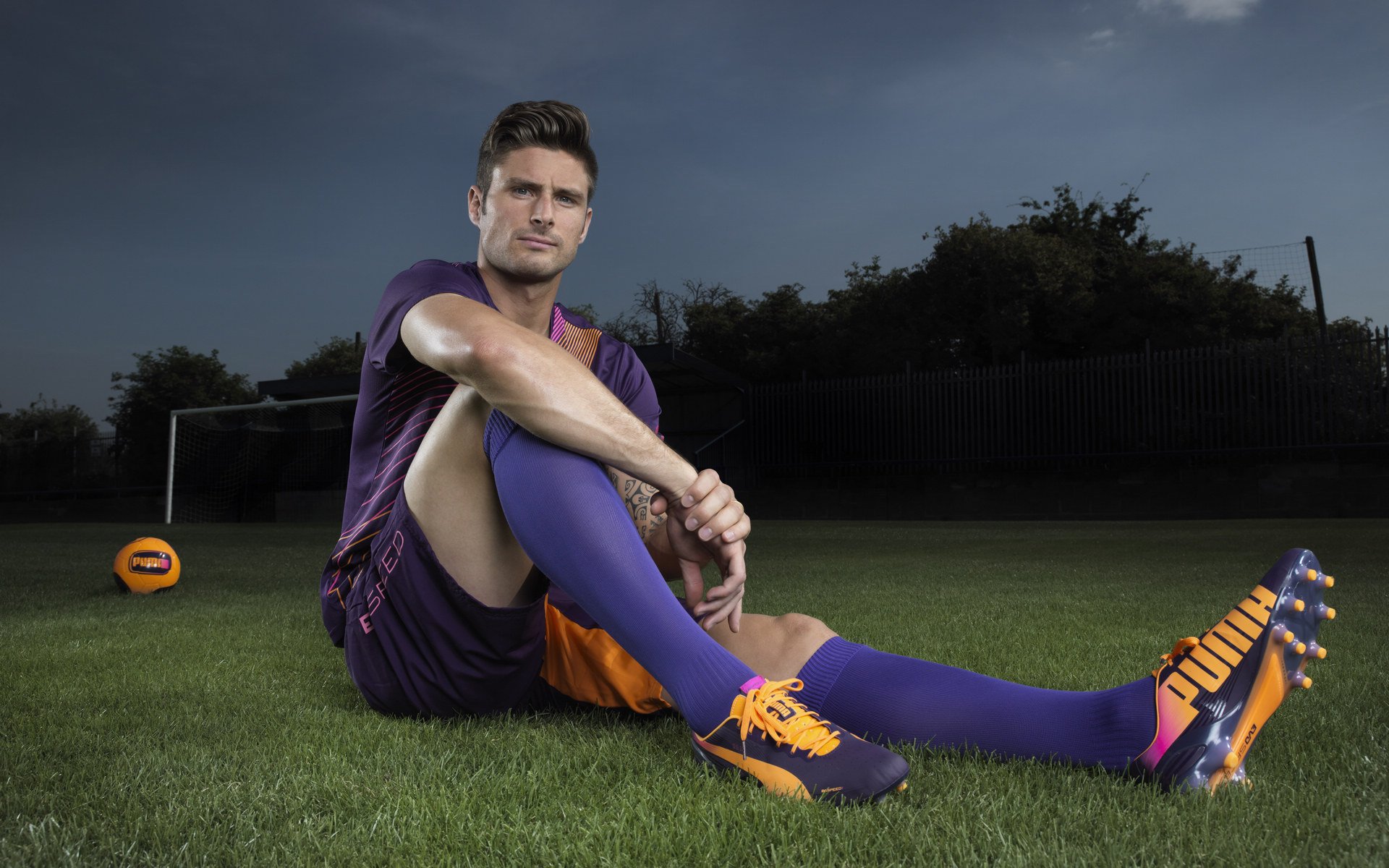 王座之下无魔术,布伦森以凡人之躯,行王者之事